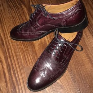 Johnston & Murphy Shoes - Men’s dress shoes by J. Murphy in cherry Johnston & Murphy Shoes - Men’s dress shoes by J. Murphy in cherry